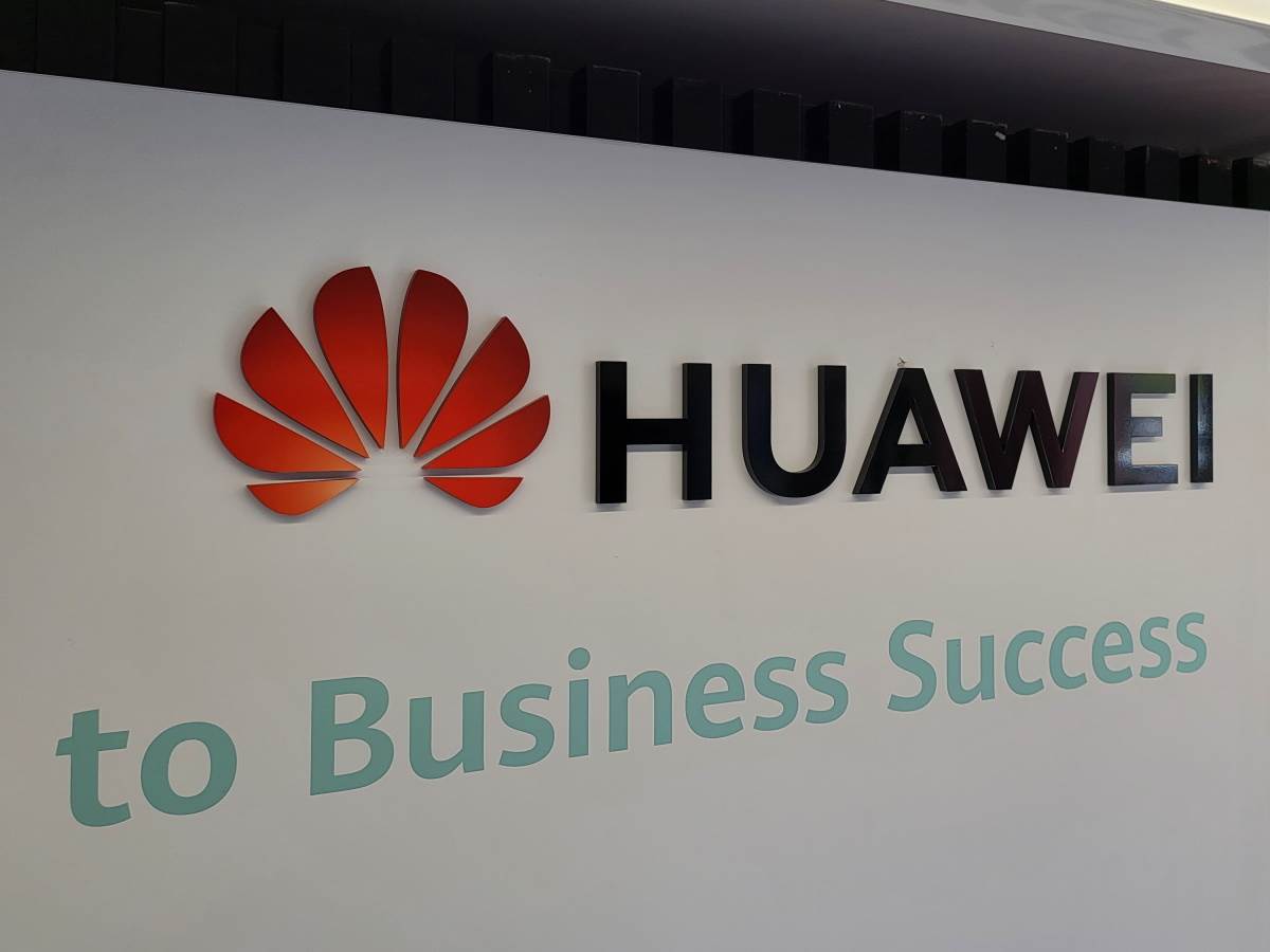 Huawei 5G kamion šta je unutra (4)