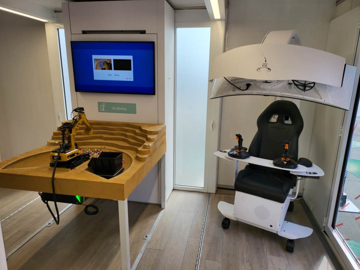 Huawei 5G kamion šta je unutra (19)