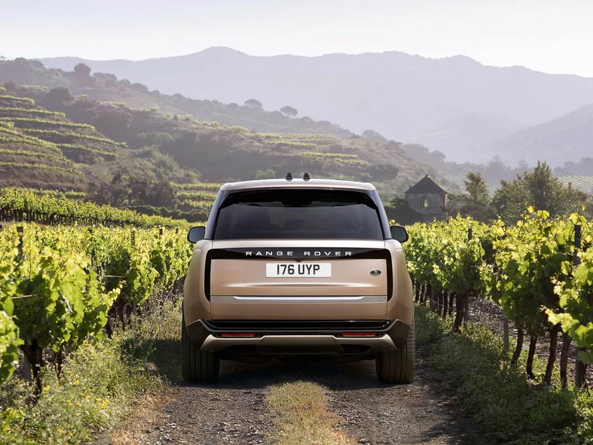 Range Rover All Electric 17