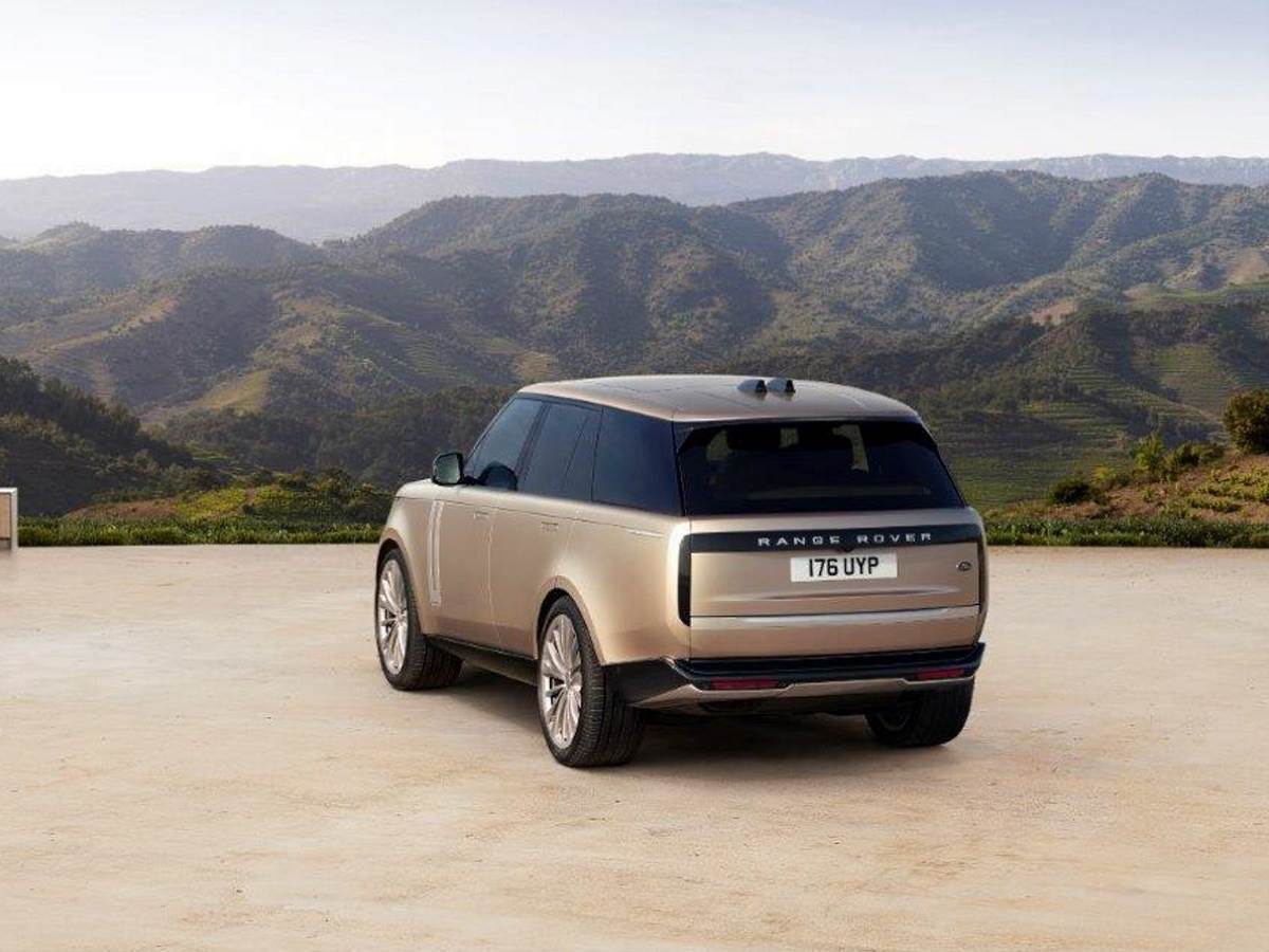 Range Rover All Electric 1