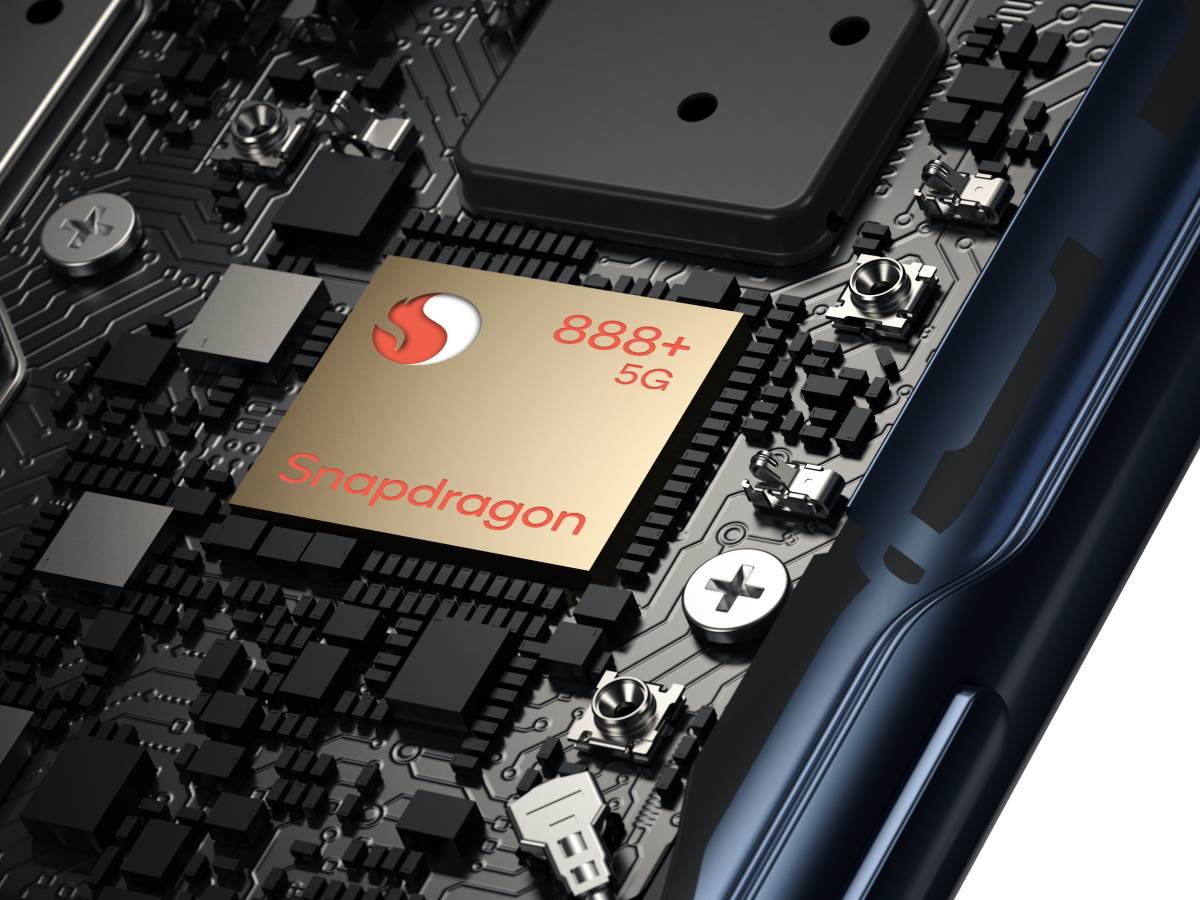 2021_moto g200 5G_Advanced Pack_Performance overview.jpg