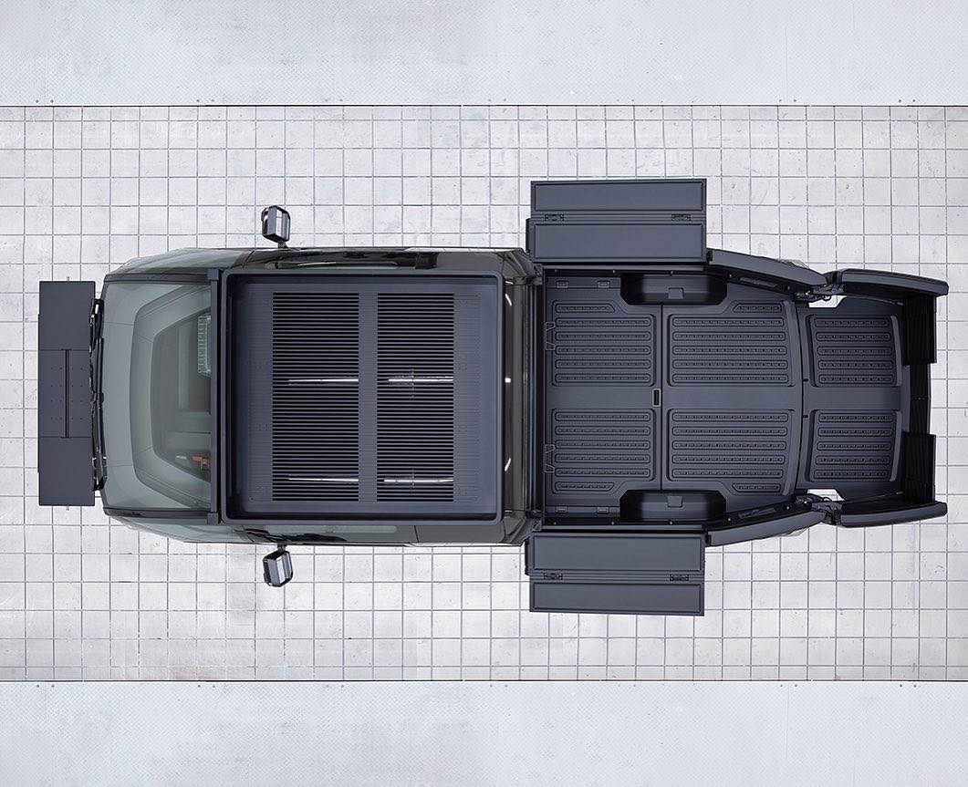 Canoo pikap iz ptičje perspektive