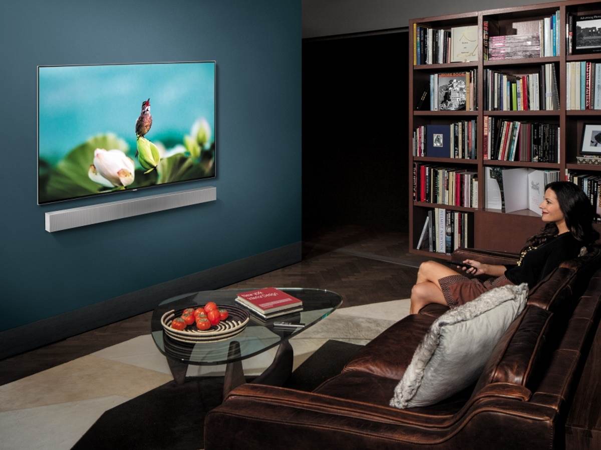 Samsung Soundbar Q-Symphony 5.jpg