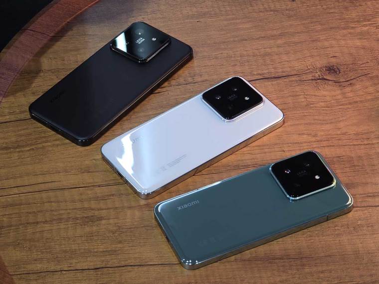 Xiaomi 14 tri boje