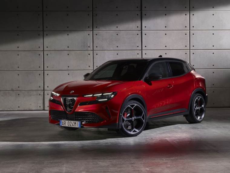 Alfa Romeo Milano _ Foto Alfa Romeo (1).jpg