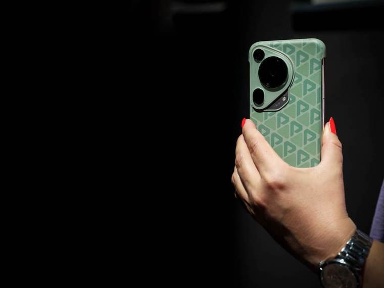 Huawei Pura 70 Ultra poleđina
