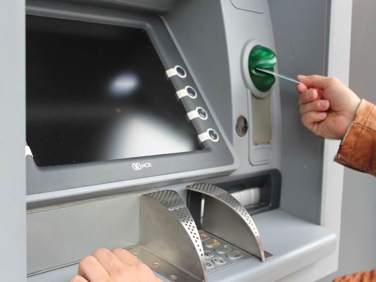 Bankomat _ Foto PIxabay.jpg
