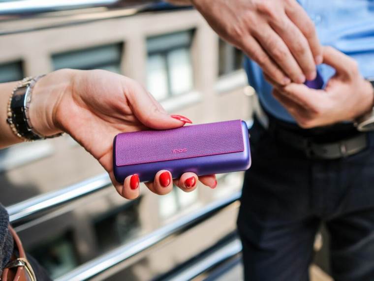 IQOS Iluma Neon Purple
