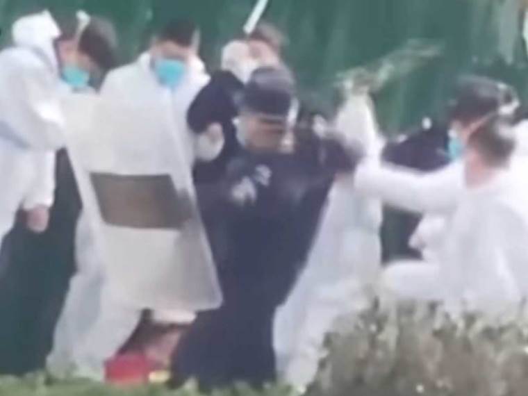 Foxconn sukobi radnika sa policijom