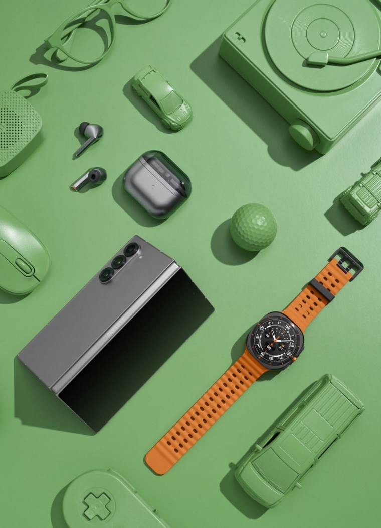 Samsung Galaxy Fold6 _ Samsung Galaxy Watch Ultra _ Samsung Galaxy Buds3 Pro _ Foto Samsung.jpg
