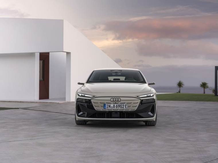 Audi A6 Sportback e-tron performance _ Foto Audi (1).jpg