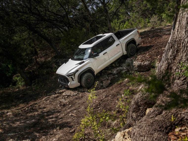 Toyota Tundra _ Foto Toyota.jpg