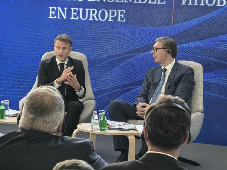 Makron i Vučić