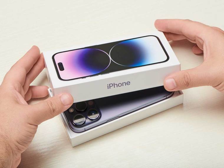 iPhone otpakivanje