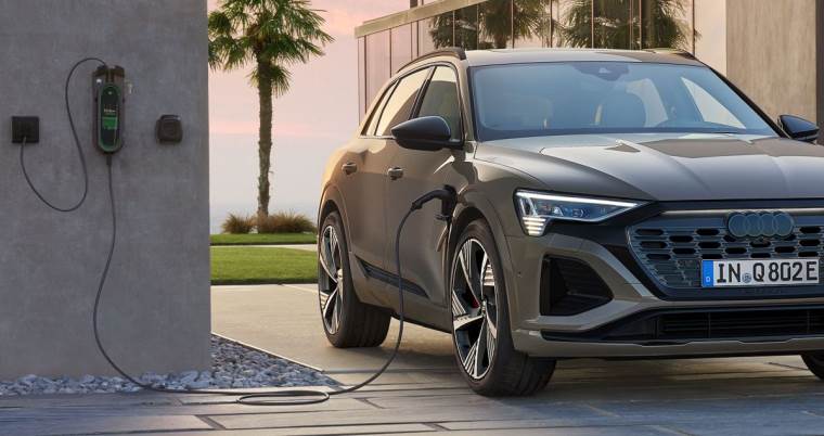 Audi Q8 e-Tron _ Foto Audi (3).jpg