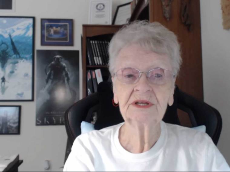Širli Kari, Skyrim baka