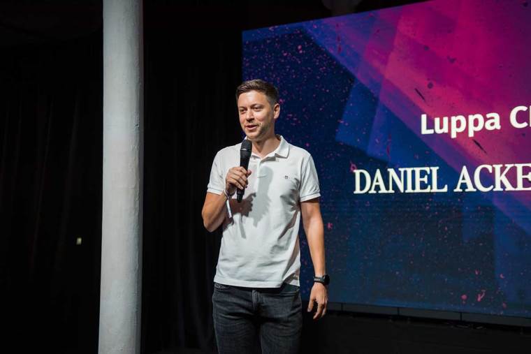 Daniel Akerman
