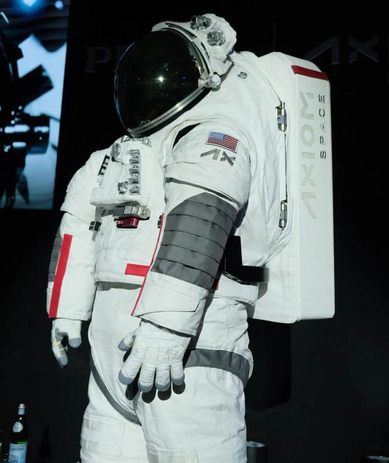 AxEMU svemirsko odelo _ Foto Axiom Space Prada (1).jpg