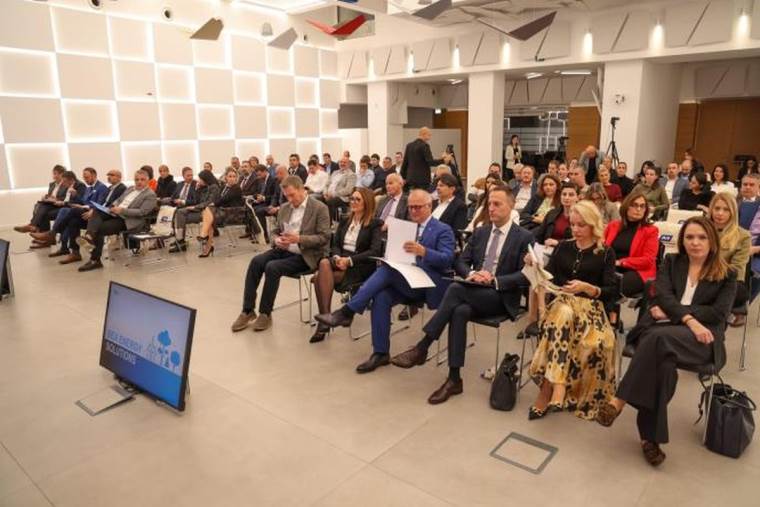 WMG konferencija Tranzit ka održivosti - budućnost transporta u Srbiji _ Foto Petar Aleksić (3).jpg