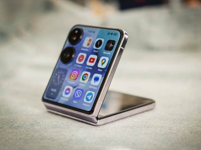 Xiaomi Mix Flip