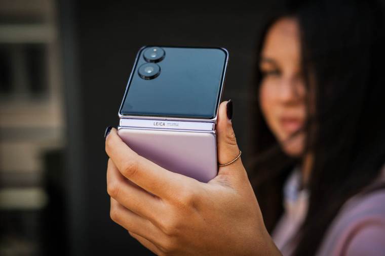 Xiaomi Mix Flip