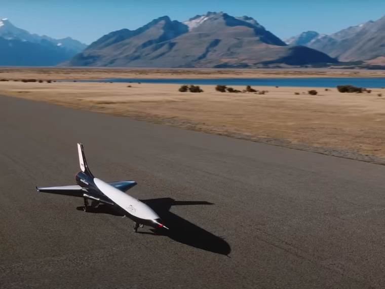 Mk-II Aurora _ avion na raketni pogon _ prvi let _ Foto YouTube Dawn Aerospace (1).jpg