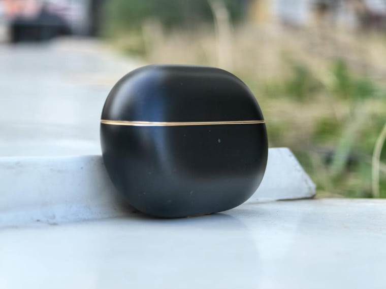 Huawei FreeBuds Pro 4 1.jpg