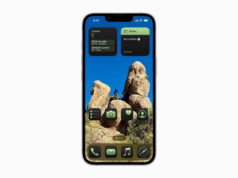 iPhone 16e ekran