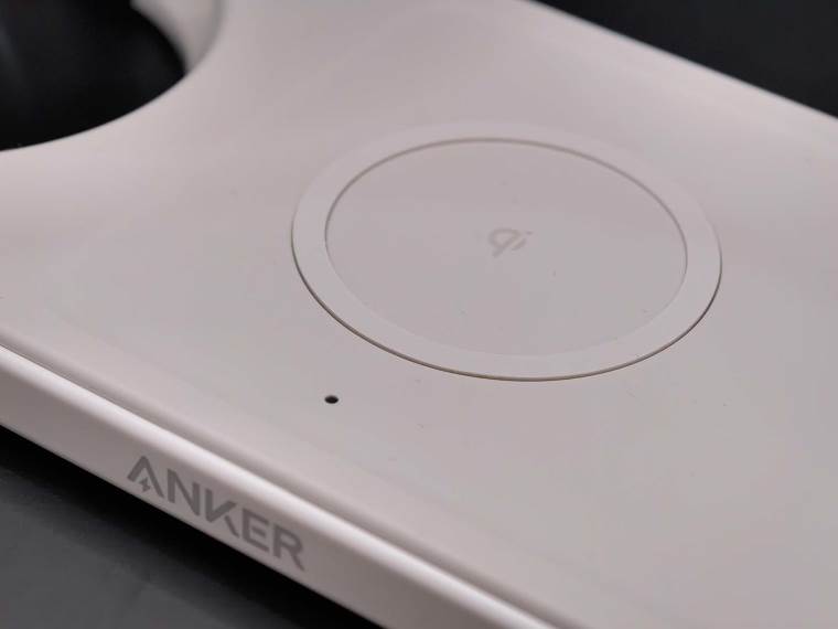 Anker MagGo Wireless Charging Station 3 in 1 punjač za slušalice
