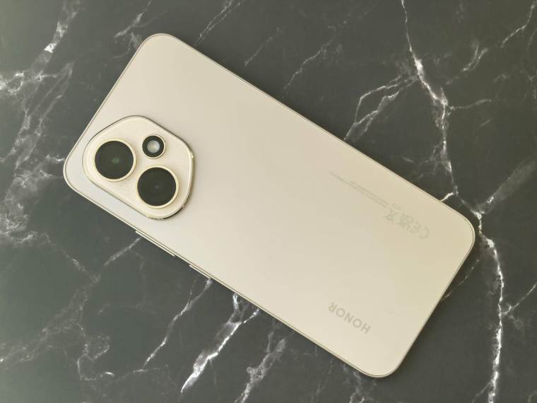 HONOR 400 dizajn