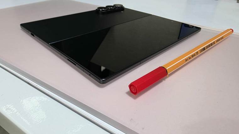 Samsung Galaxy Z Fold7 dizajn uživo