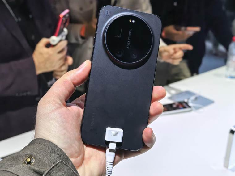 Xiaomi premijera slika 1.jpg