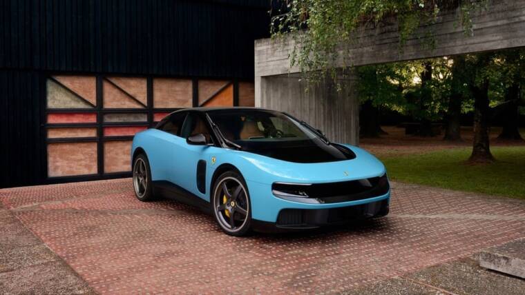 Ferrari Luce dizajn 9.jpg