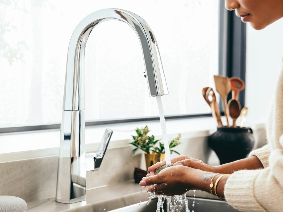 Pametne slavine Moen Smart Faucet CES 2022 6.jpg