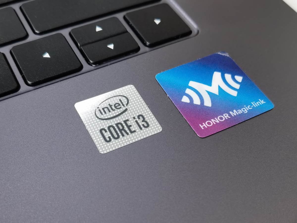 HONOR MagicBook X 15 laptop test i cena (7).jpg