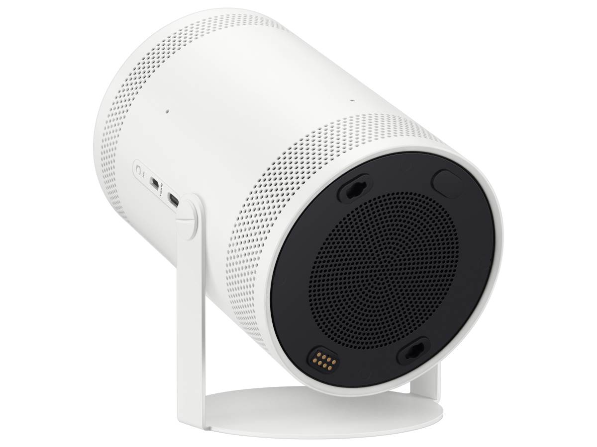 Samsung The Freestyle projektor CES 2022 (8).jpg