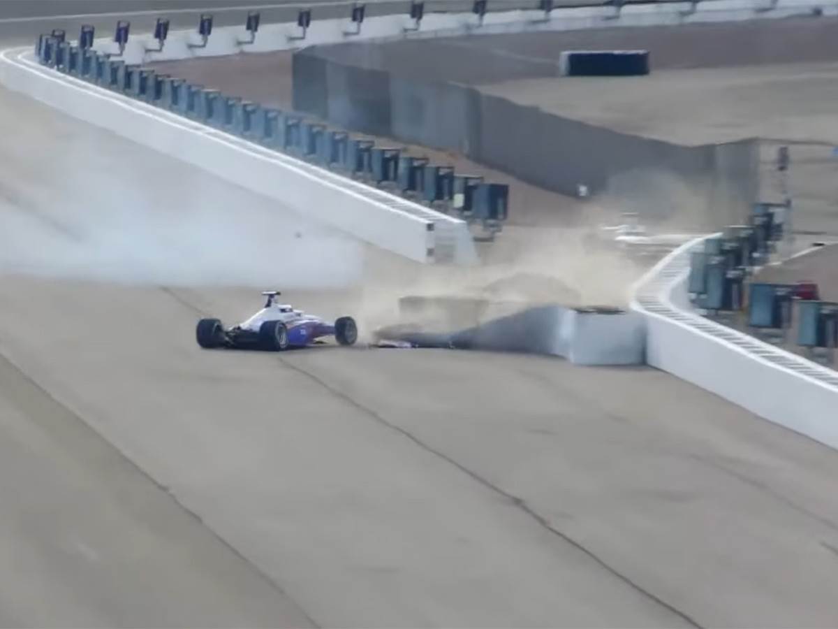 Autonomna trkačka vozila