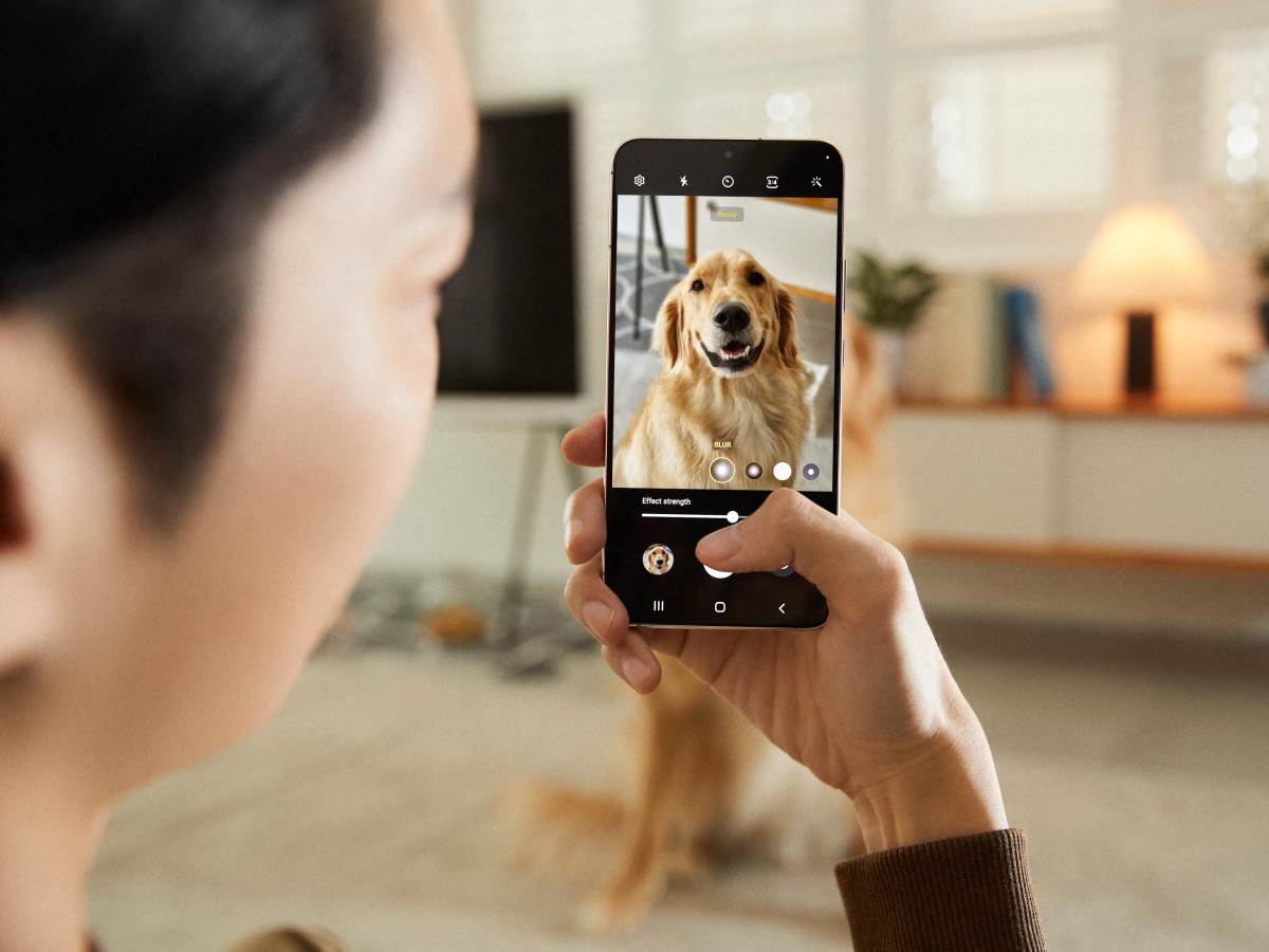 Samsung Galaxy S22 i Galaxy S22+ (10).jpg