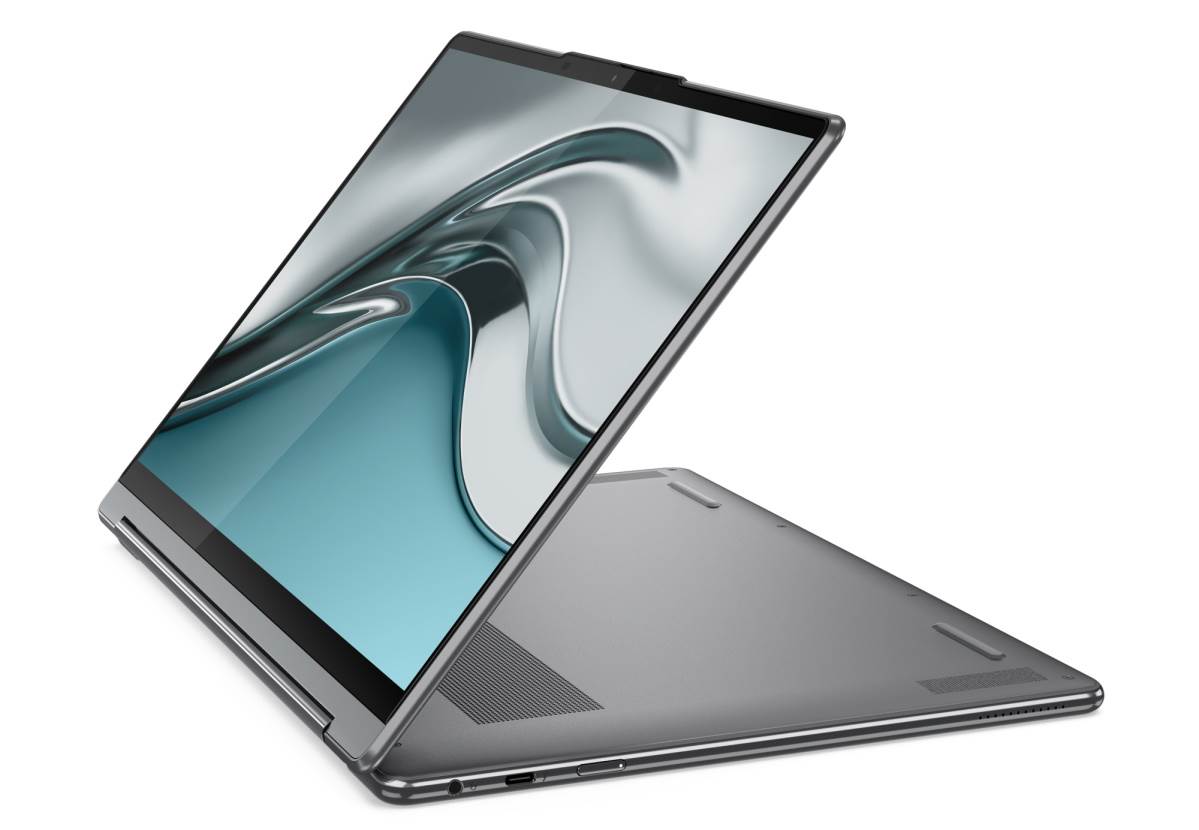 Lenovo Yoga 9i_Gen_7_Presentation mode.jpg