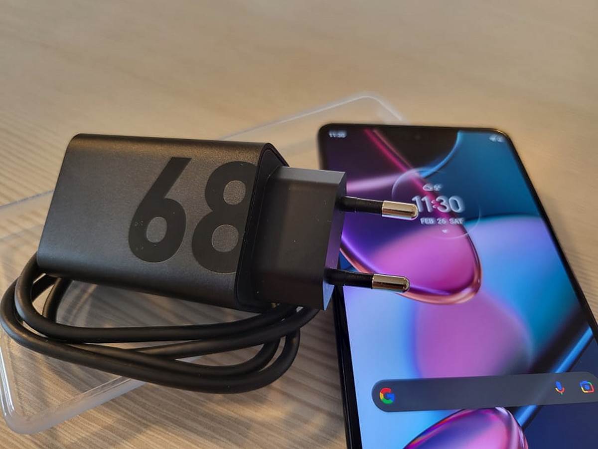 Motorola Edge 30 Pro (9).jpg