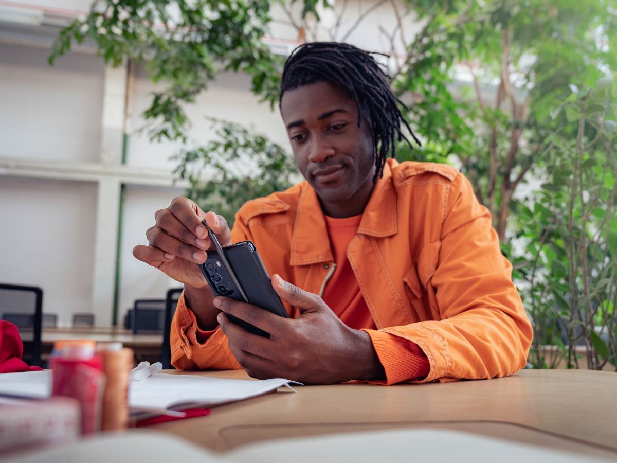 Motorola Edge 30 Pro (63).jpg