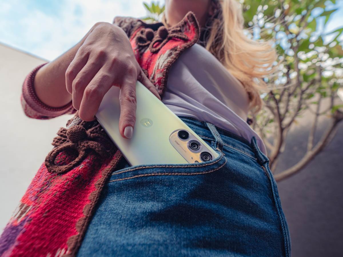 Motorola Edge 30 Pro (40).jpg