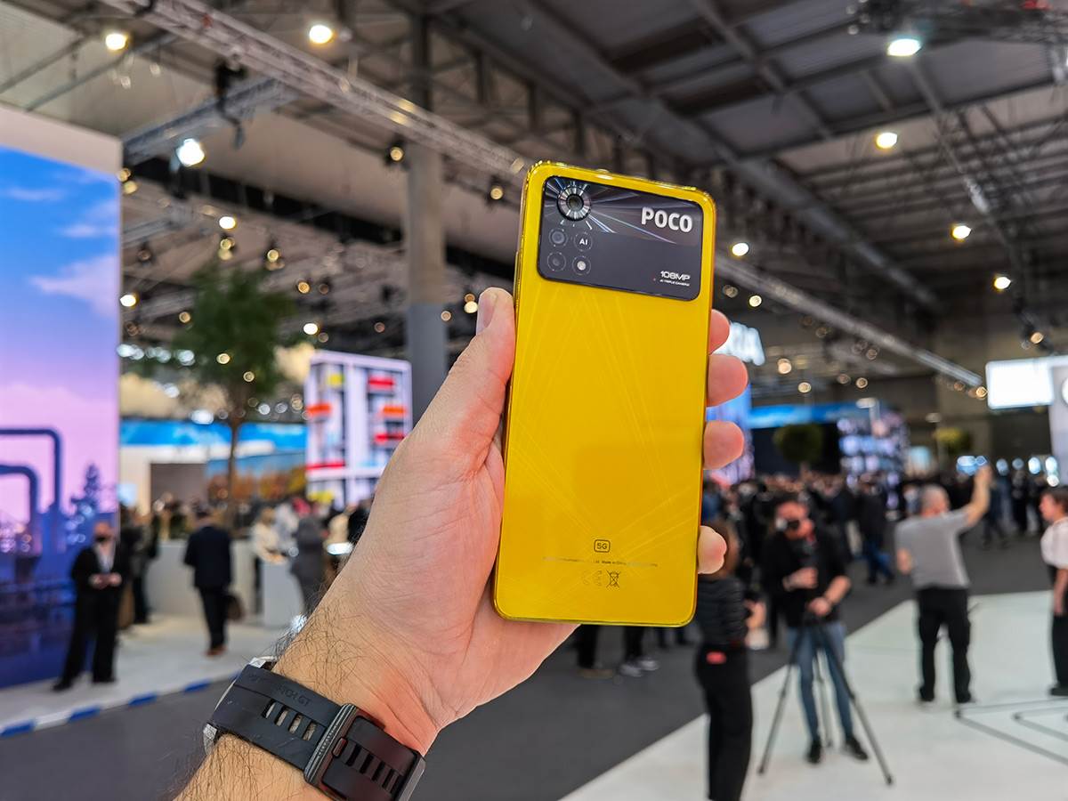 Poco MWC 2022