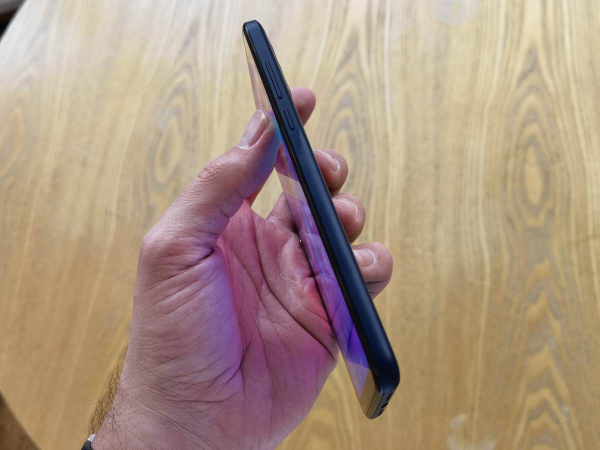 TLC 30 telefoni cene i specifikacije