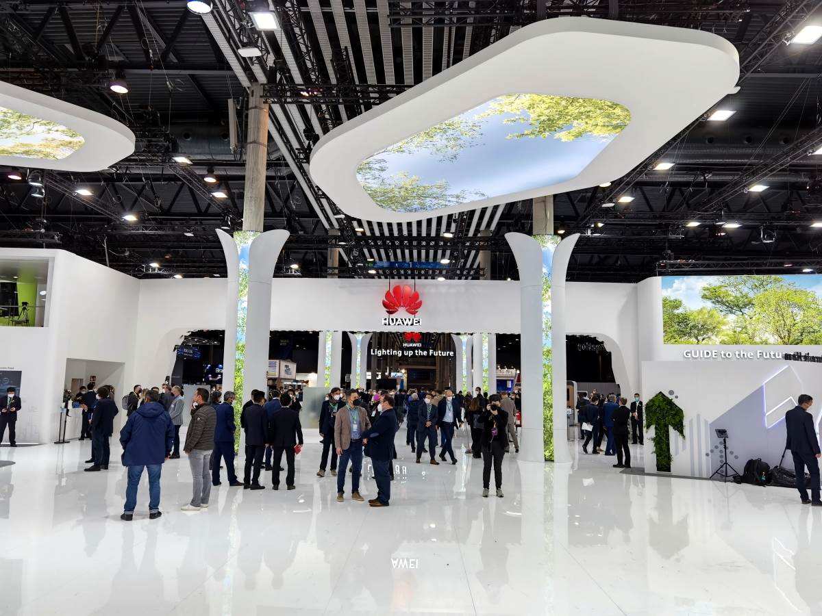 Huawei MWC 2022 (1).jpg