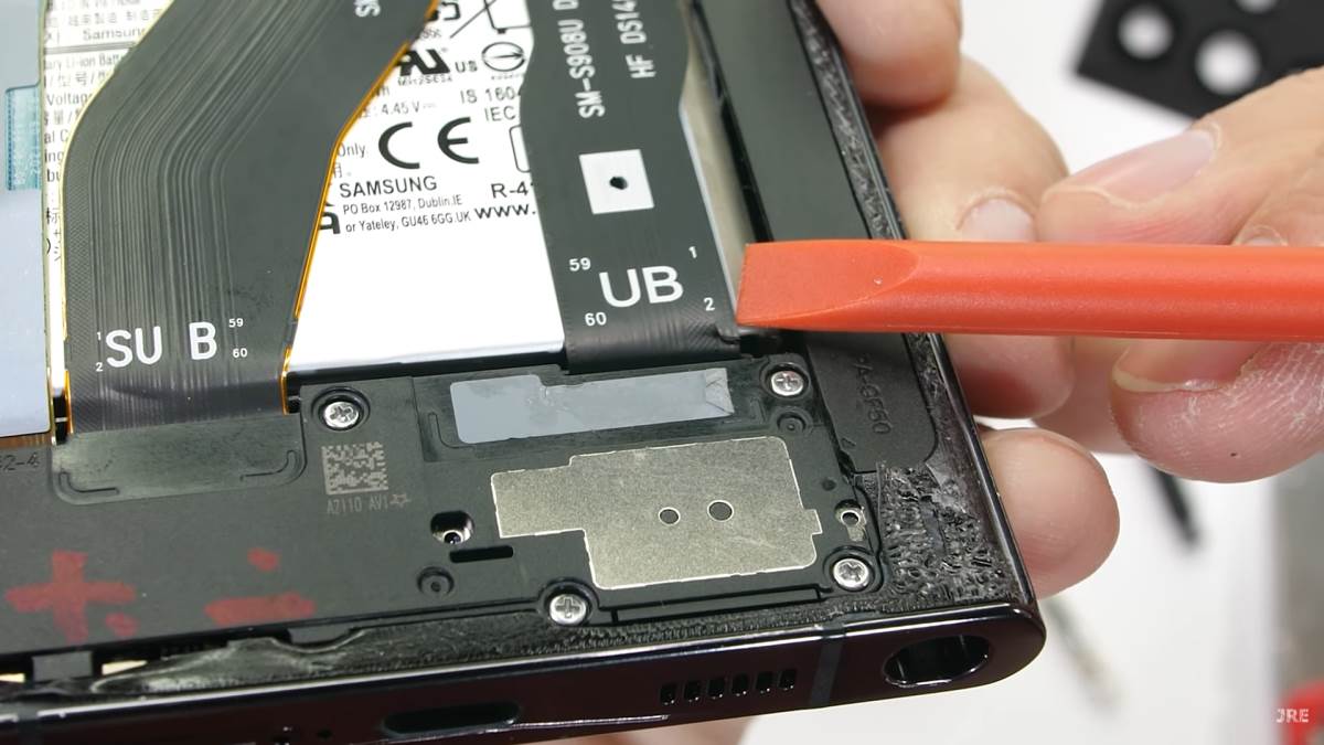 S22 Ultra rastavljanje (21).png