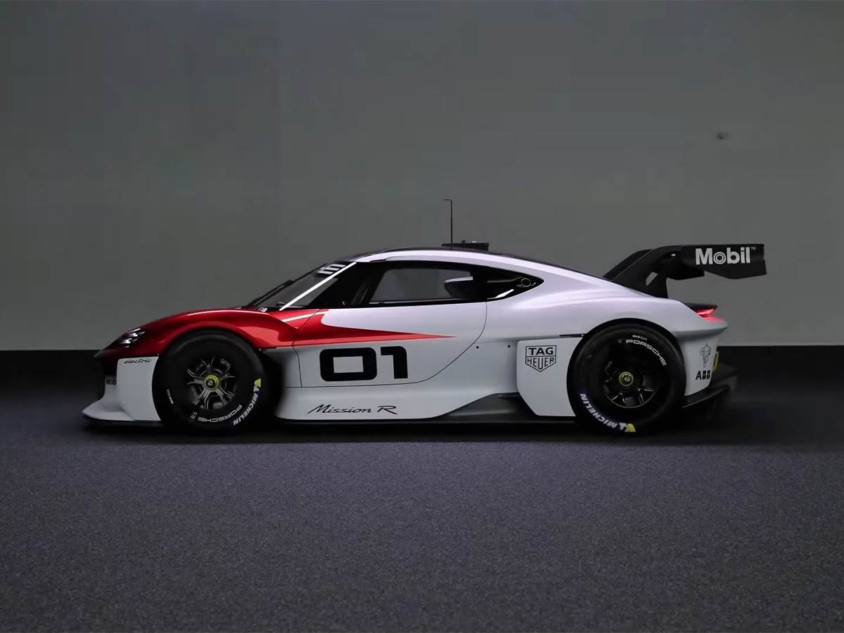 Električni Porsche 718