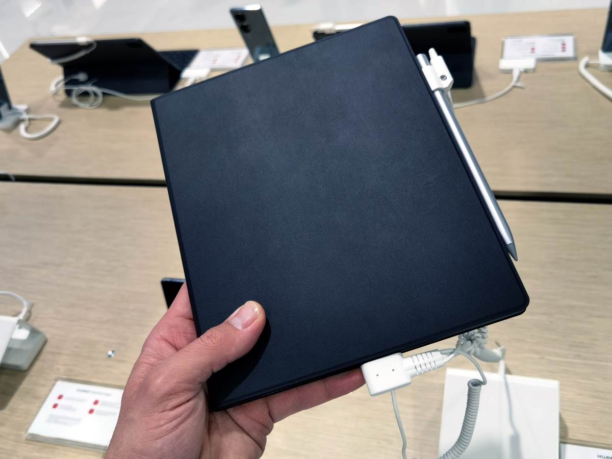 Huawei MatePad Paper 2.jpg