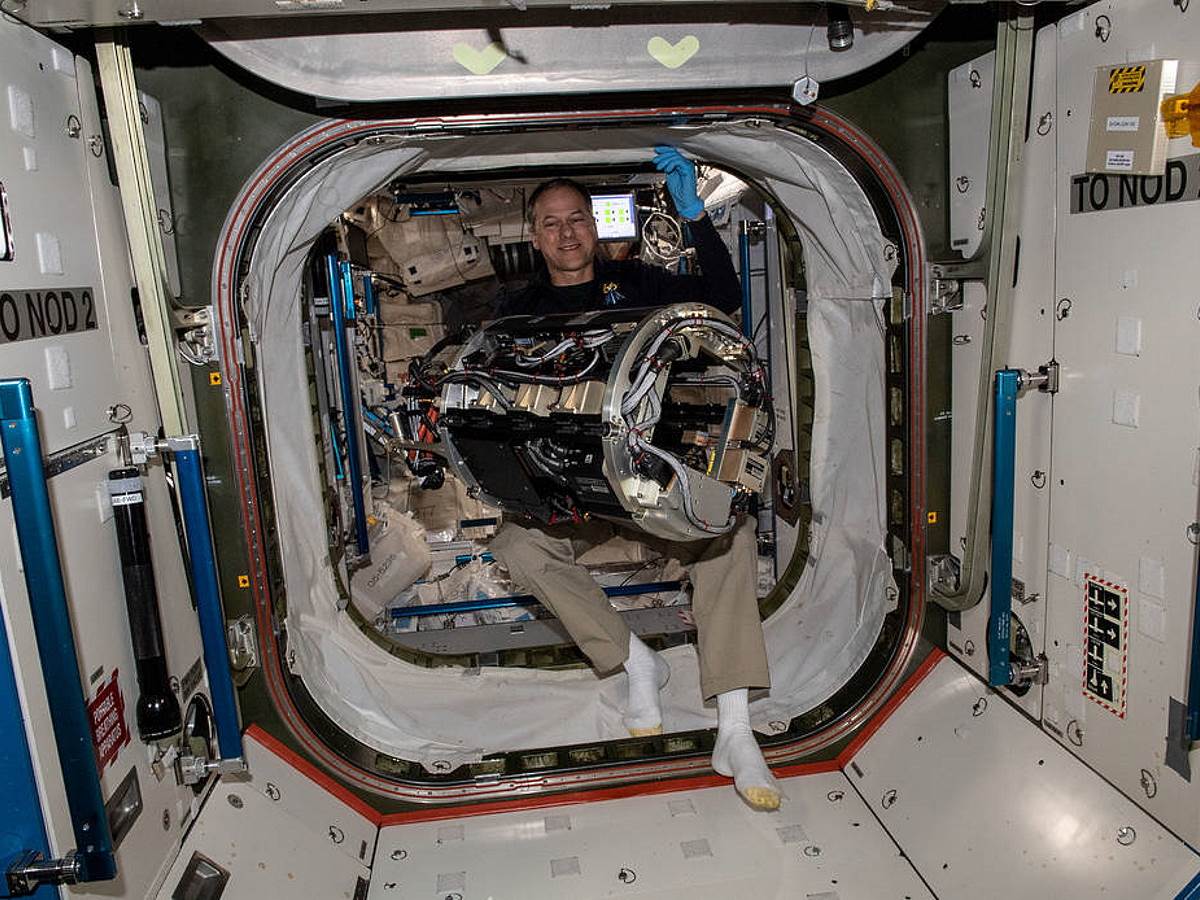 ISS International Space Station 4.jpg