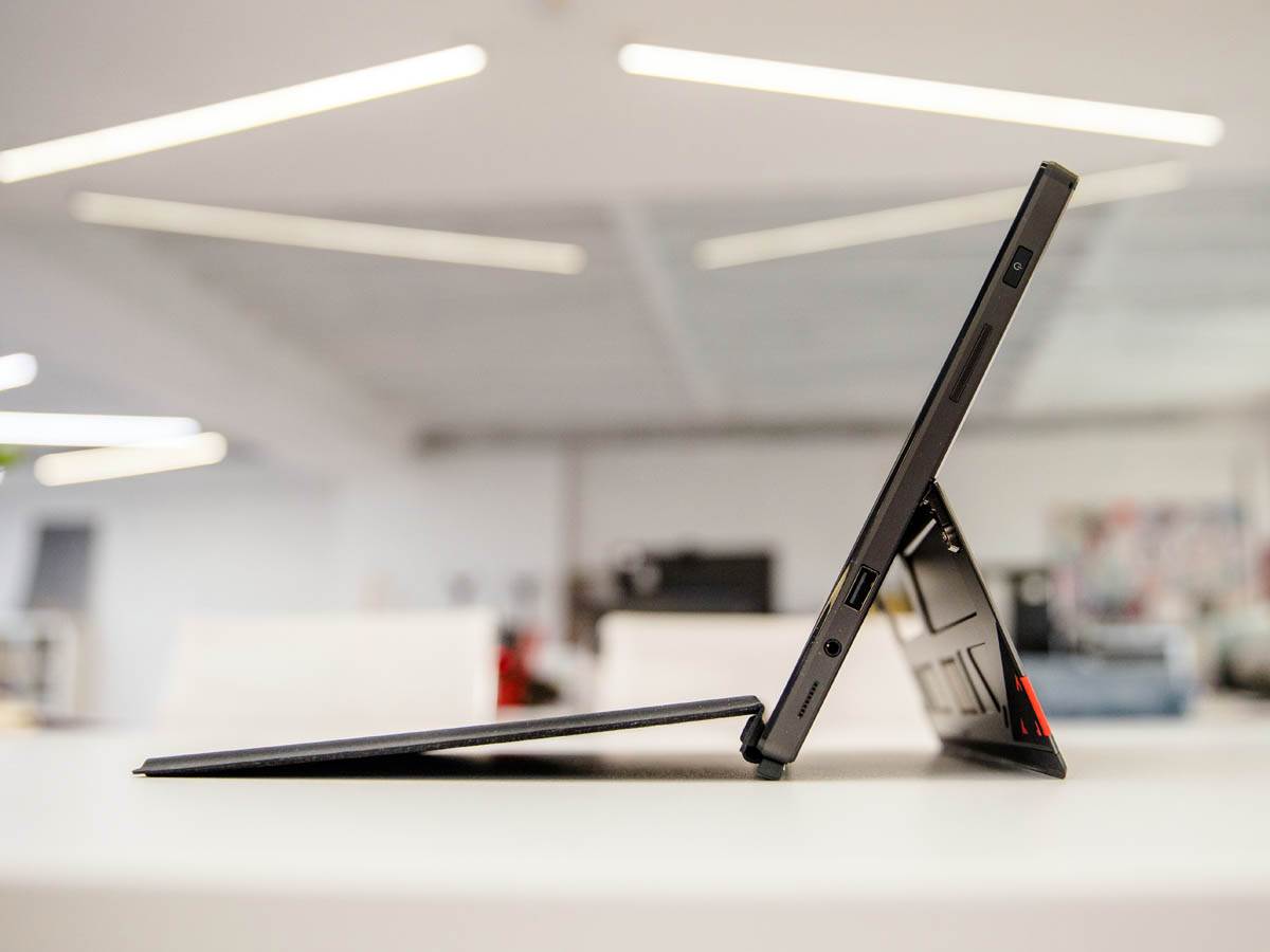 ASUS ROG Flow Z13 (18).jpg